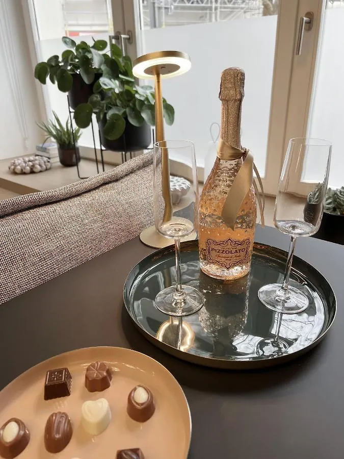 Luxury Omuntu Apartment Munich